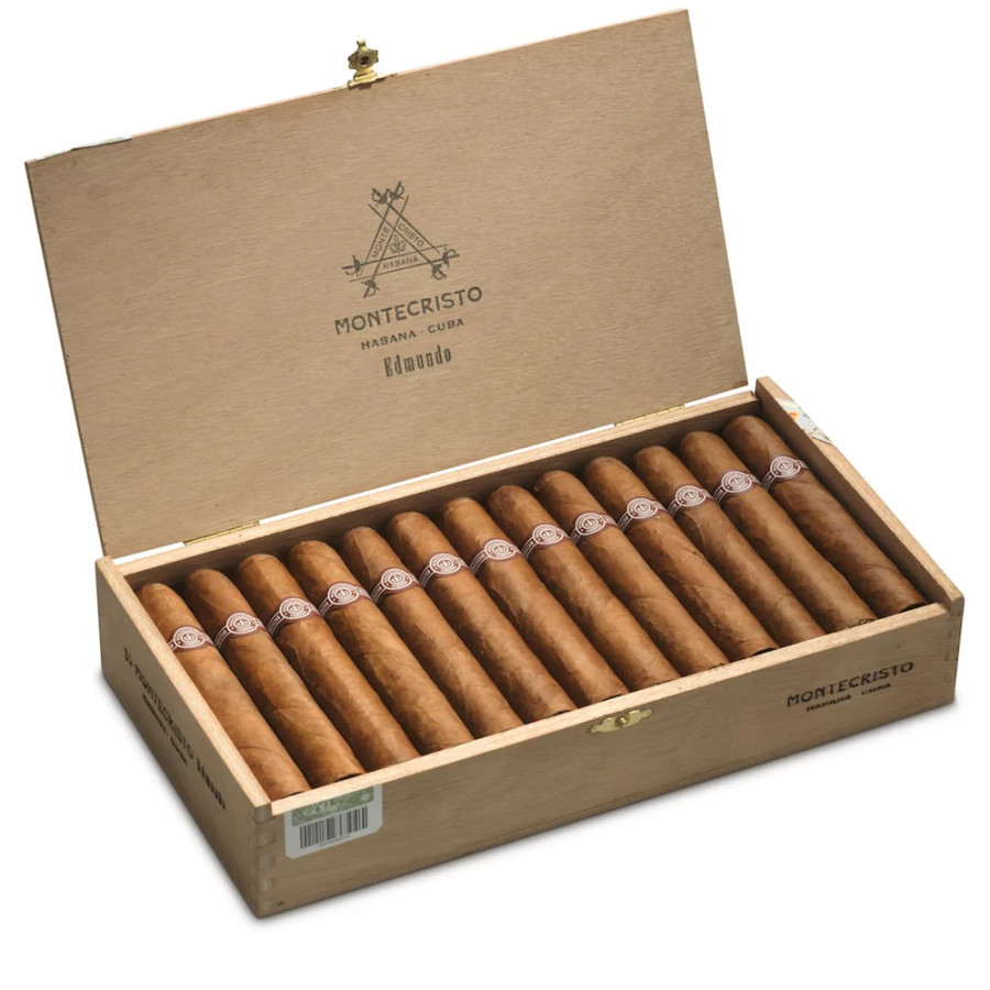 Charuto Montecristo Edmundo - riviera de são lourenço - www.charutosriviera.com.br